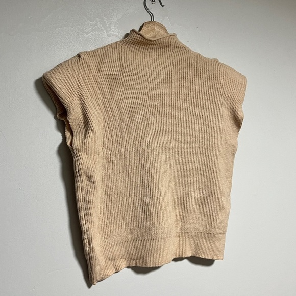 Beige Ribbed Knit Sleeveless Mock Neck Top with Built-In Bra - Size L - Picture 9 of 9